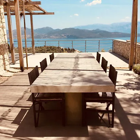 Villa Costa Emmelia